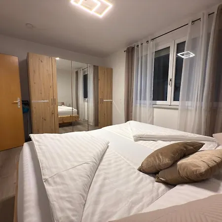 In Krumpendorf Am Woerthersee * Goritschach (Klagenfurt-Land)